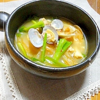 あさりと豆腐のキムチスープ